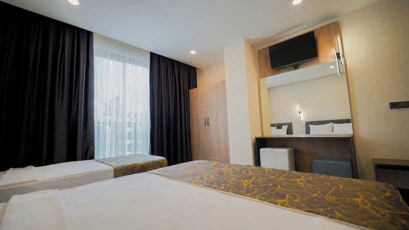 Imagen de la habitación del Blue Serenity Hotel. Foto 10