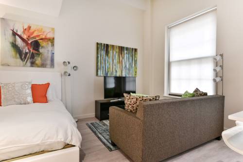Imagen de la habitación del Bluebird Suites In China Town. Foto 5