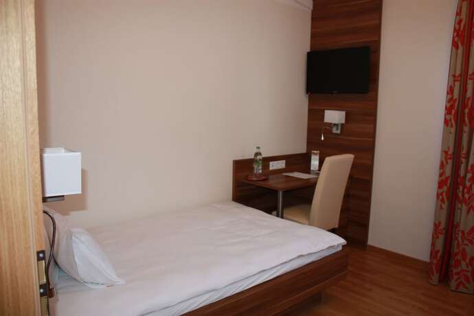 Imagen de la habitación del Boardinghaus Holledau Inn. Foto 15