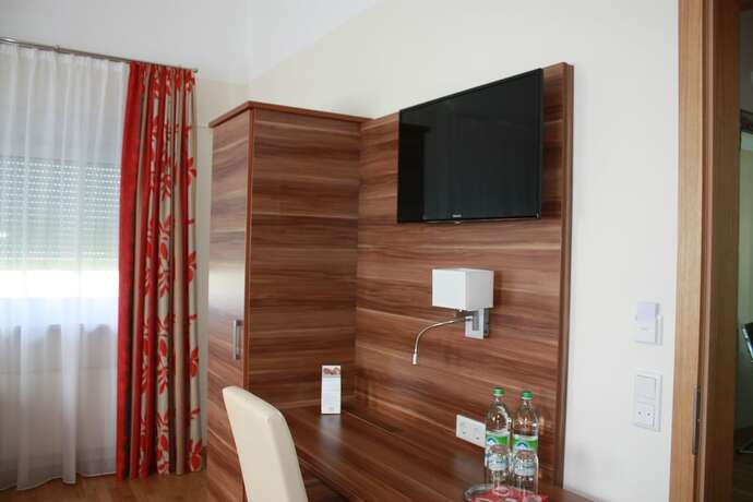 Imagen de la habitación del Boardinghaus Holledau Inn. Foto 16