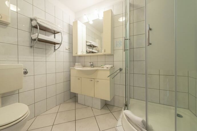 Imagen de la habitación del Boardinghouse Burgpark. Foto 17