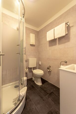 Imagen de la habitación del Boardinghouse Burgpark. Foto 18