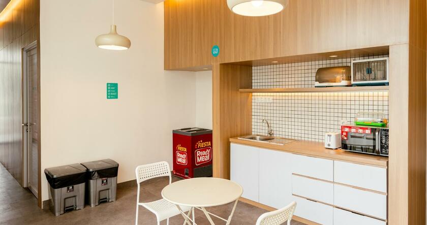 Imagen general del Bobobox Pods Airport Hub. Foto 31