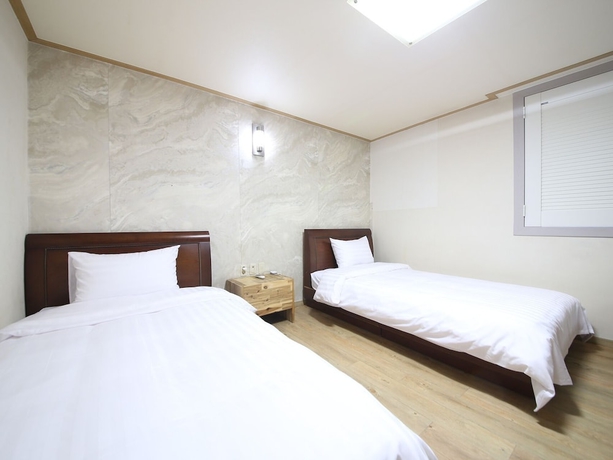 Imagen de la habitación del Bobos Hotel. Foto 2