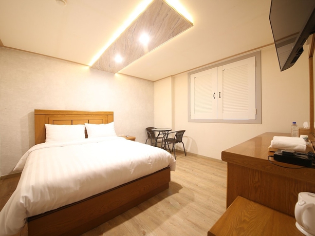 Imagen de la habitación del Bobos Hotel. Foto 3
