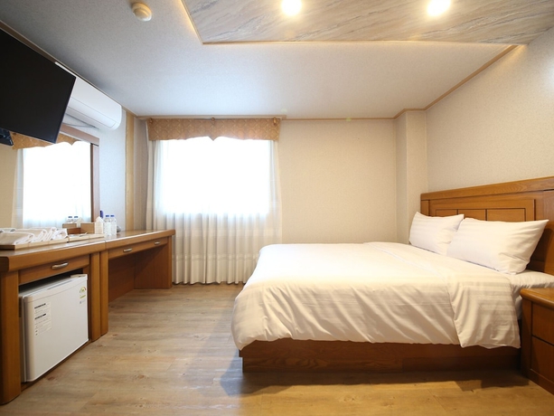 Imagen de la habitación del Bobos Hotel. Foto 4