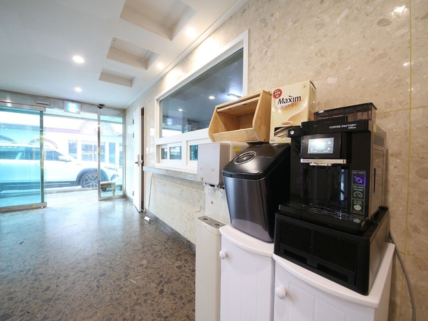Imagen de los interiores del Bobos Hotel. Foto 16