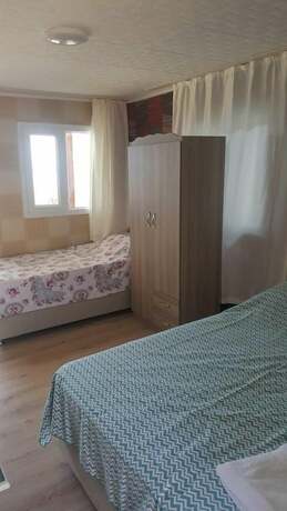 Imagen de la habitación del Bobus Restaurant and Bungalow. Foto 17