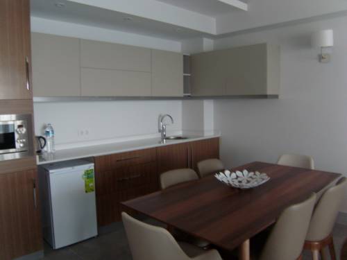 Imagen de la habitación del Bodrum Gulluk Marina Suites. Foto 5