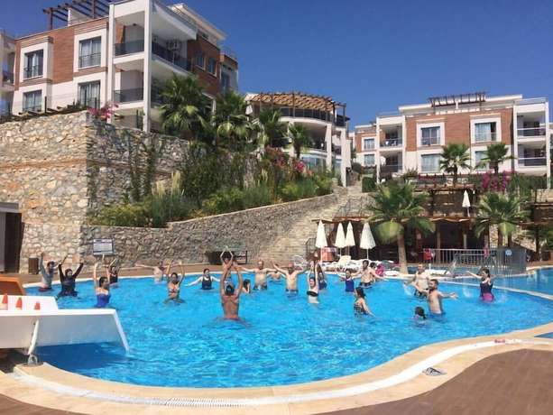 Imagen de la piscina del Bodrum Hill Hotel. Foto 14