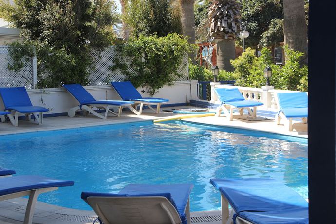 Imagen de la piscina del Bodrum Moonlight Hotel. Foto 17