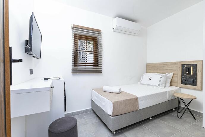 Imagen de la habitación del Bodrum Vera Hotel. Foto 17