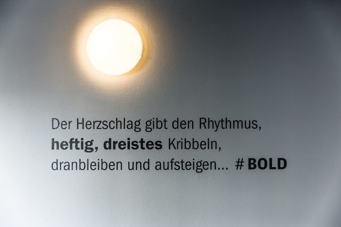Imagen de los interiores del Bold Hotel Frankfurt Messe. Foto 19