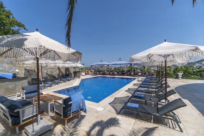 Imagen de la piscina del Bombien Yalıkavak. Foto 19