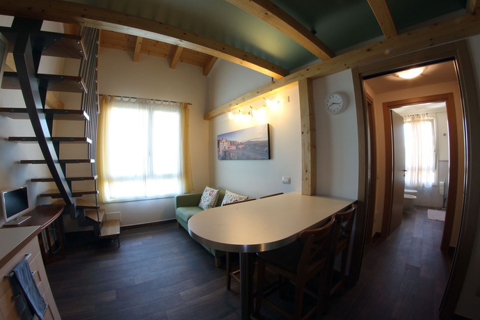 Imagen de la habitación del Bombyx Inn. Foto 7