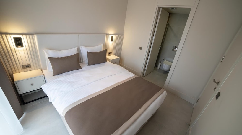 Imagen de la habitación del Bomo Suites. Foto 3