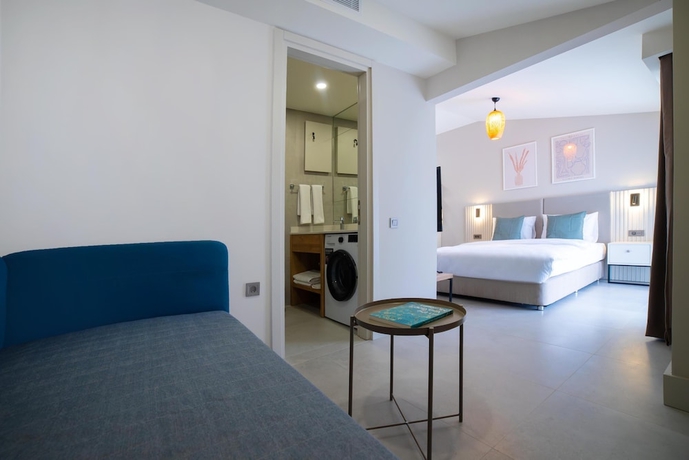 Imagen de la habitación del Bomo Suites. Foto 5