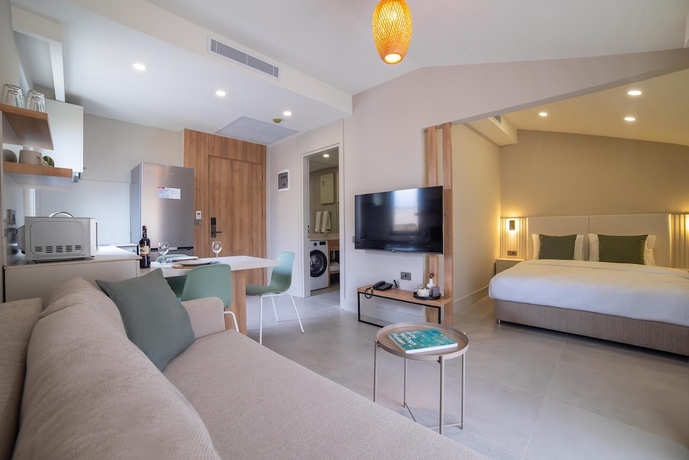 Imagen de la habitación del Bomo Suites. Foto 6