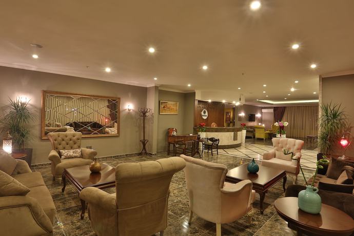 Imagen de los interiores del Bon Hotel City And Resort. Foto 10