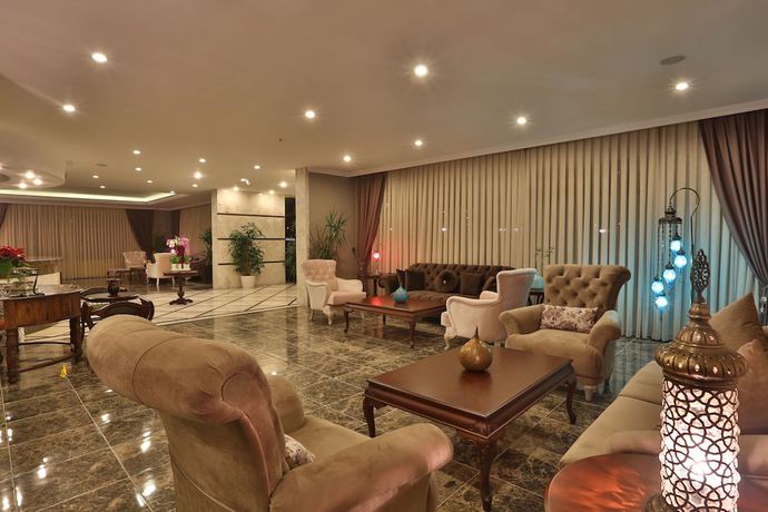 Imagen de los interiores del Bon Hotel City And Resort. Foto 11