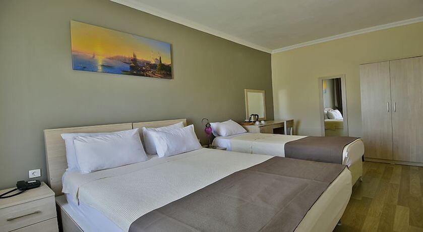 Imagen de la habitación del Bon Hotel City And Resort. Foto 4