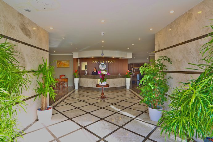 Imagen de los interiores del Bon Hotel City And Resort. Foto 20