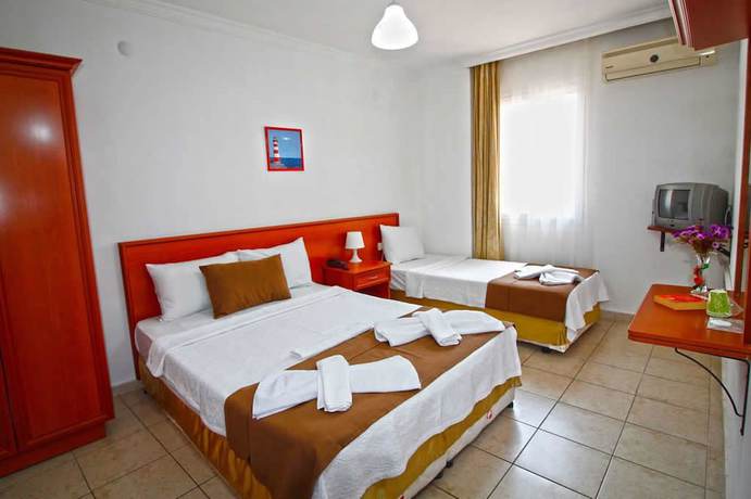 Imagen de la habitación del Bonapart Hotel. Foto 3