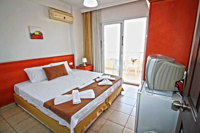 Imagen de la habitación del Bonapart Hotel. Foto 5