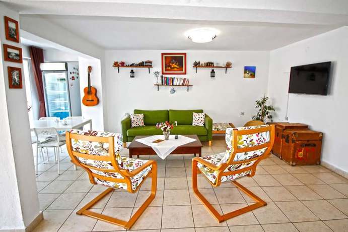 Imagen de los interiores del Bonapart Hotel. Foto 19