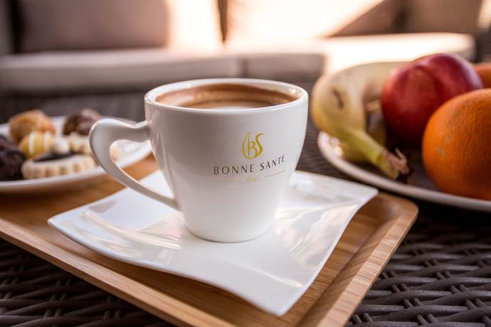 Imagen de los interiores del Bonne Sante Hotel. Foto 20