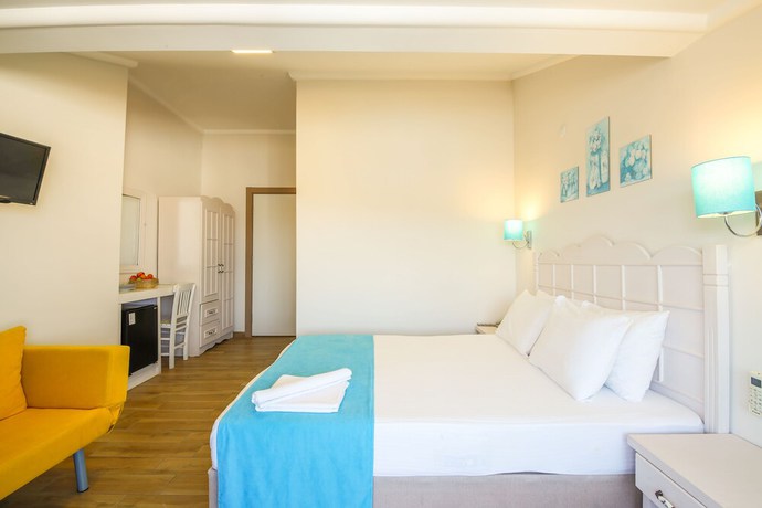 Imagen de la habitación del Bora Hotel. Foto 7