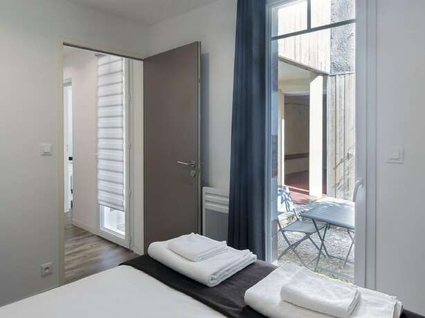 Imagen de la habitación del Bord\'o Appart Hoya Bella. Foto 13