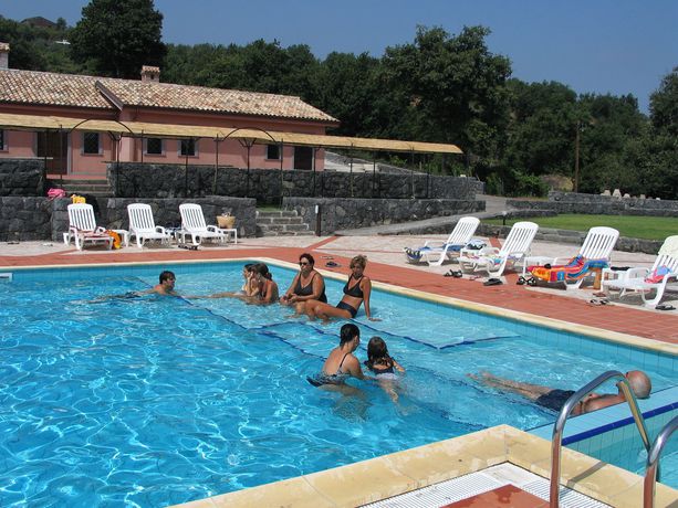 Imagen de los exteriores del Borgata Baldazza. Foto 10