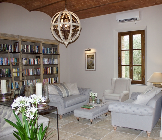 Imagen de los interiores del Borgo Argiano. Foto 15