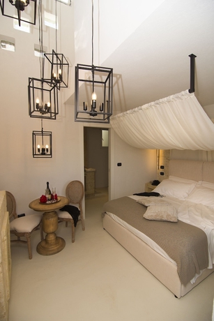 Imagen de la habitación del Borgo Bevagna Relais. Foto 4