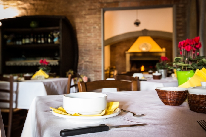 Imagen del bar/restaurante del Borgo Bucciano. Foto 3