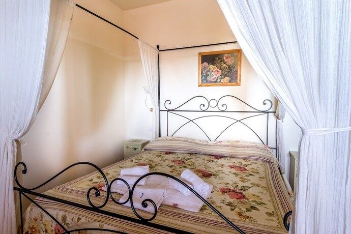 Imagen de la habitación del Borgo Campetroso. Foto 14