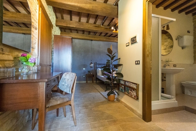 Imagen de la habitación del Borgo Castello Panicaglia. Foto 3