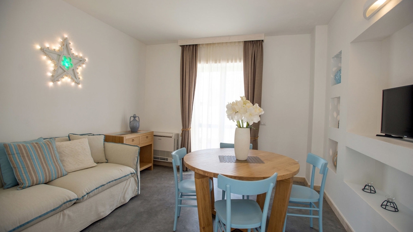 Imagen de los interiores del Borgo De Li Santi. Foto 10