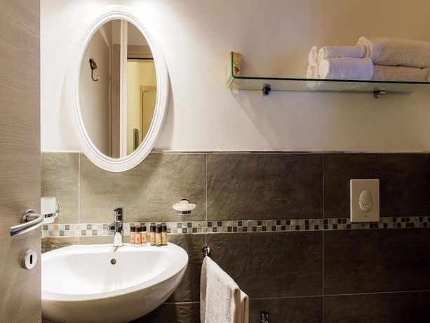 Imagen de los exteriores del Borgo Fantino - Residenze e Alloggi Vacanza. Foto 10