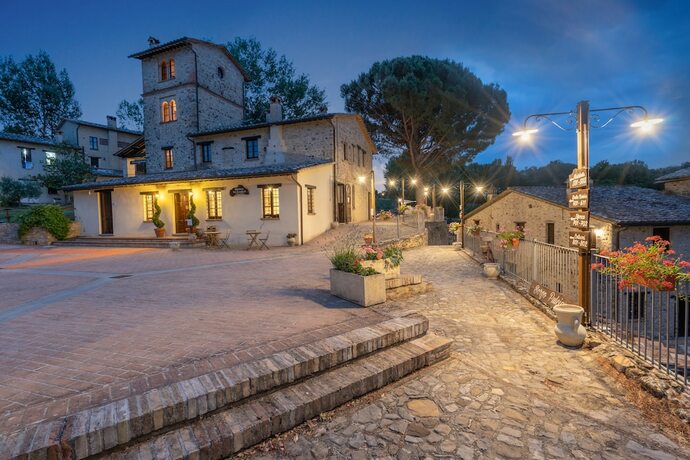 Imagen general del Borgo Pulciano Agriturismo. Foto 6