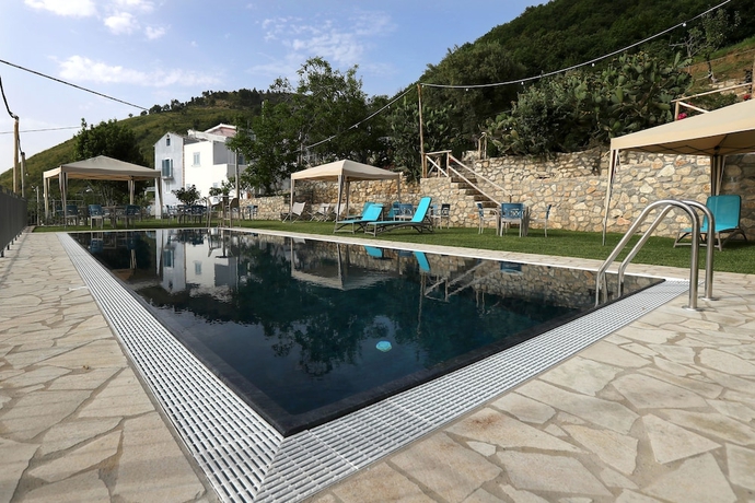 Imagen general del Borgo Rosso di Sera Resort Country Chic. Foto 1