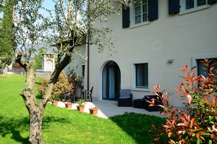 Imagen de los exteriores del Borgo San Nazzaro. Foto 10