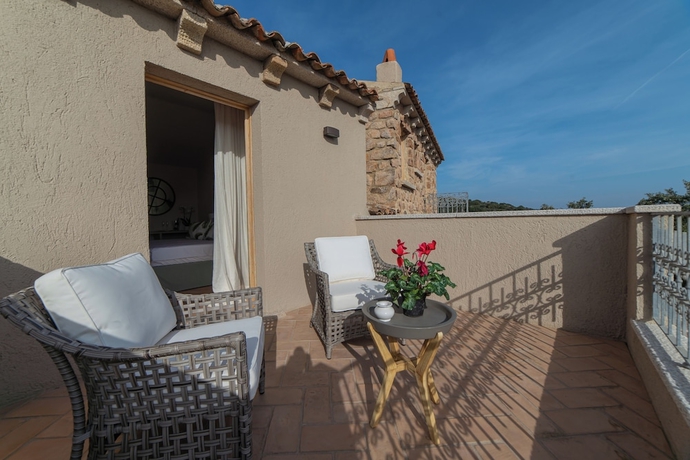 Imagen de la habitación del Borgo Smeraldo ResortandVillas. Foto 5