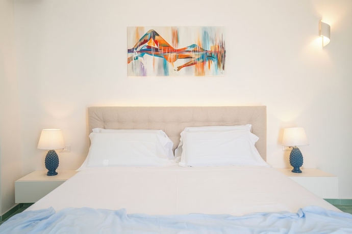 Imagen de la habitación del Borgo del Cannitello Romantic Resort. Foto 8