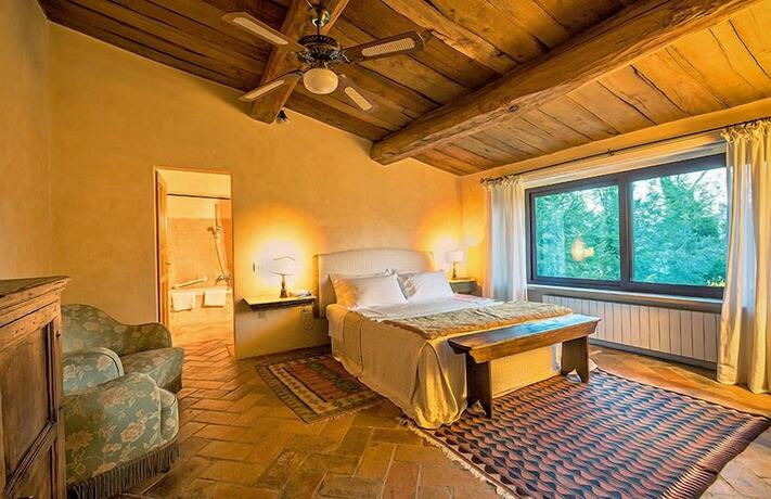 Imagen de la habitación del Borgo di Bastia Creti. Foto 14
