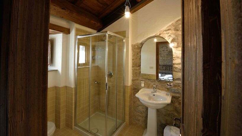 Imagen de la habitación del Borgotufi Albergo Diffuso, Castel del Giudice. Foto 13