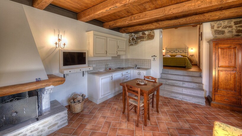 Imagen general del Borgotufi Albergo Diffuso, Castel del Giudice. Foto 8