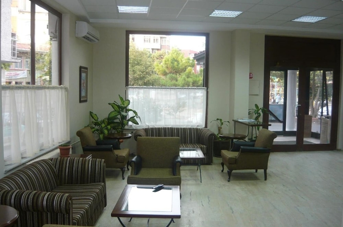 Imagen de los interiores del Bormali Otel. Foto 15