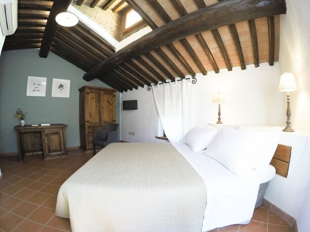 Imagen de la habitación del Boschi di Montecalvi. Foto 13